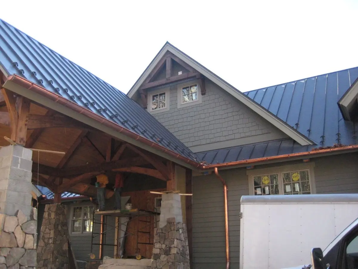Craftsman Roofing team delivering quality roofing work in Warners